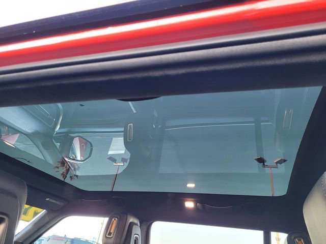 Used 2023 Rivian R1S Adventure image 17