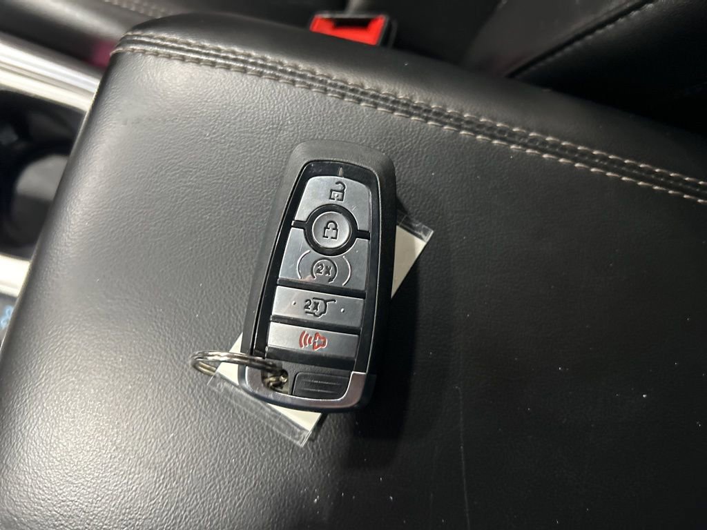 Used 2023 Ford Explorer XLT w/ Equipment Group 202A image 22