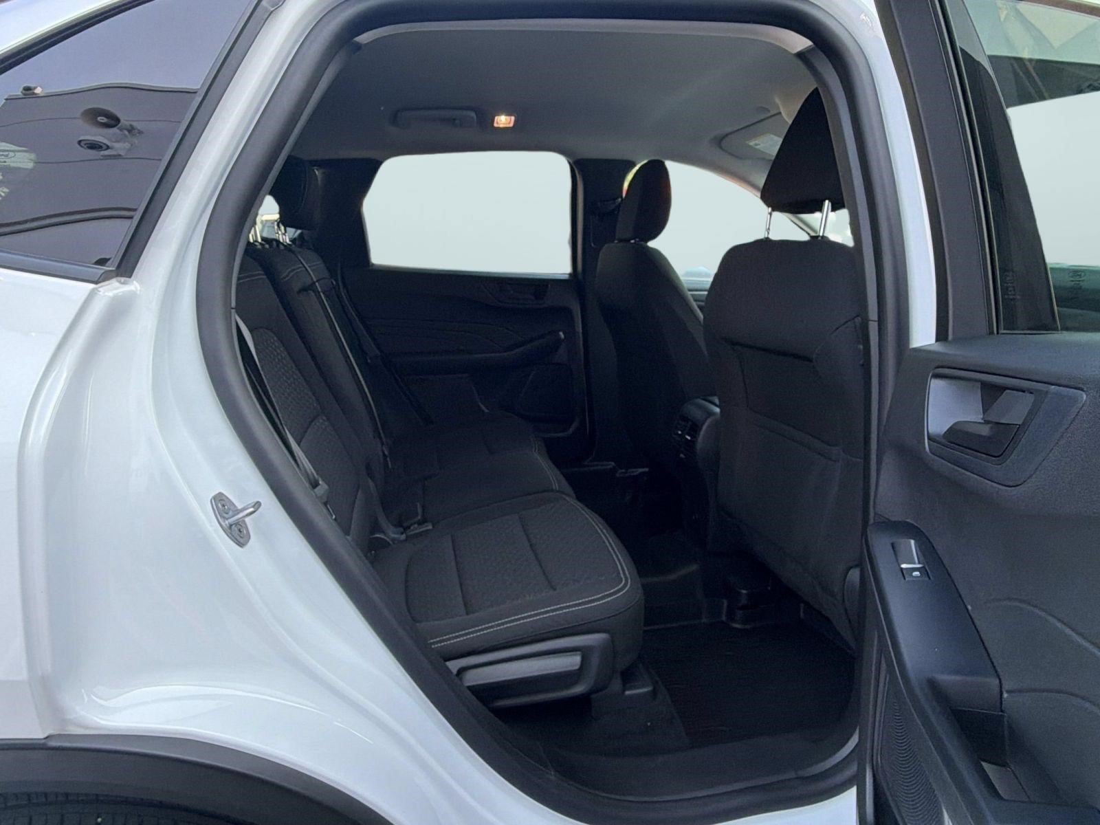 Used 2024 Ford Escape Active AWD/4WD image 27