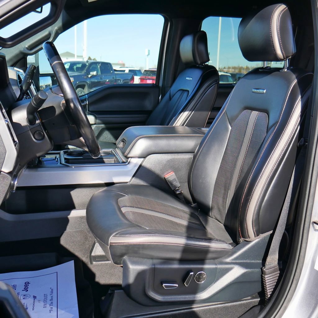 Used 2021 Ford F350 Platinum AWD/4WD image 4