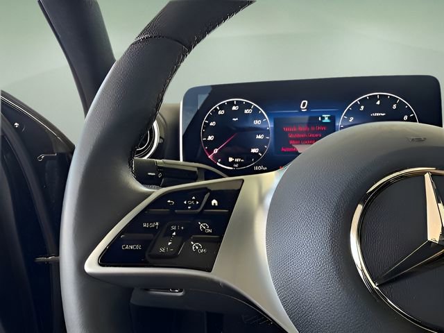 Used 2025 Mercedes-Benz C 300 Sedan image 20