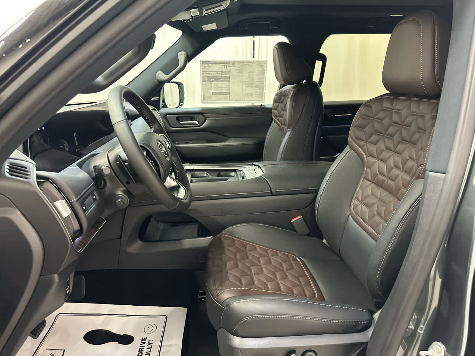 New 2026 Nissan Armada Platinum AWD/4WD image 4