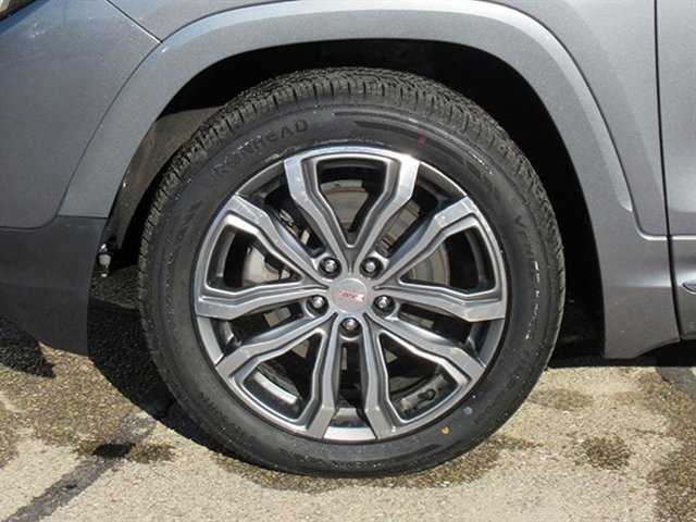 Used 2018 GMC Terrain Denali w/ Driver Alert Package II AWD/4WD image 12