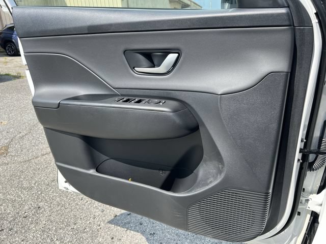 Certified 2026 Hyundai Kona SEL Premium FWD image 31