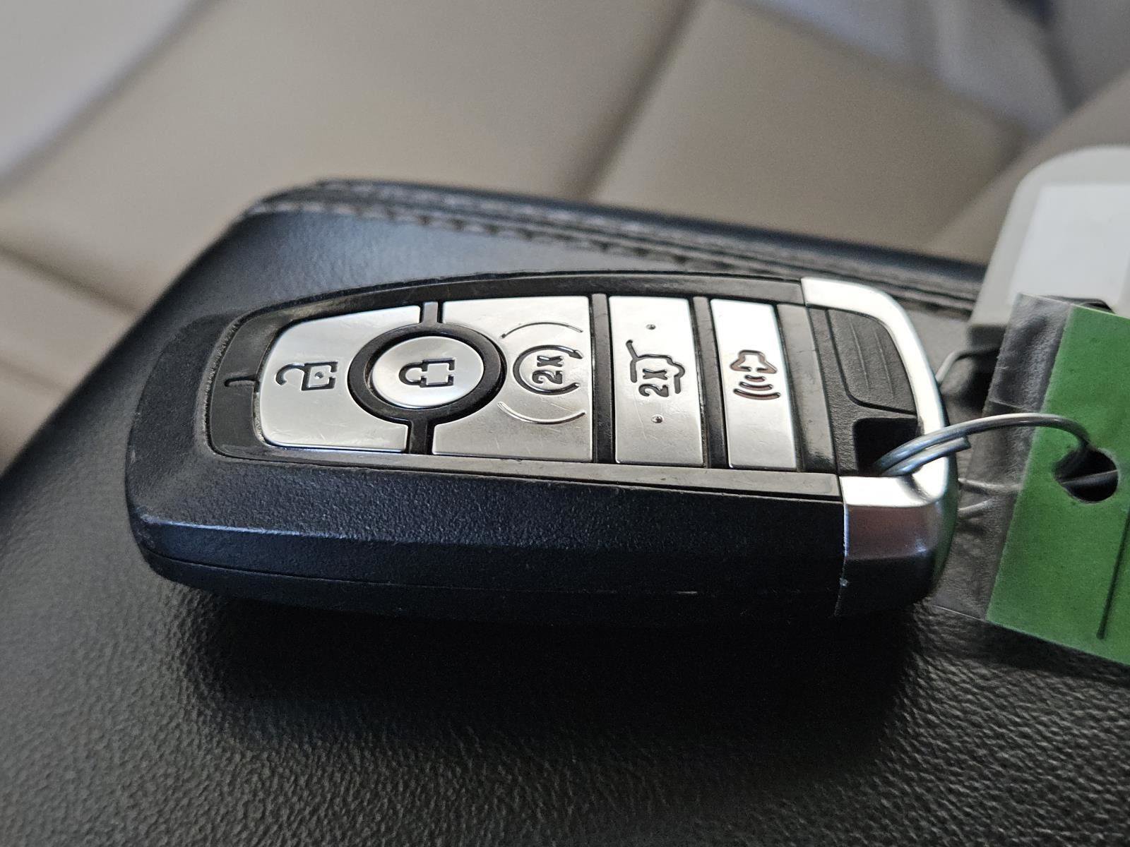 Used 2023 Ford Explorer XLT w/ Equipment Group 202A image 35