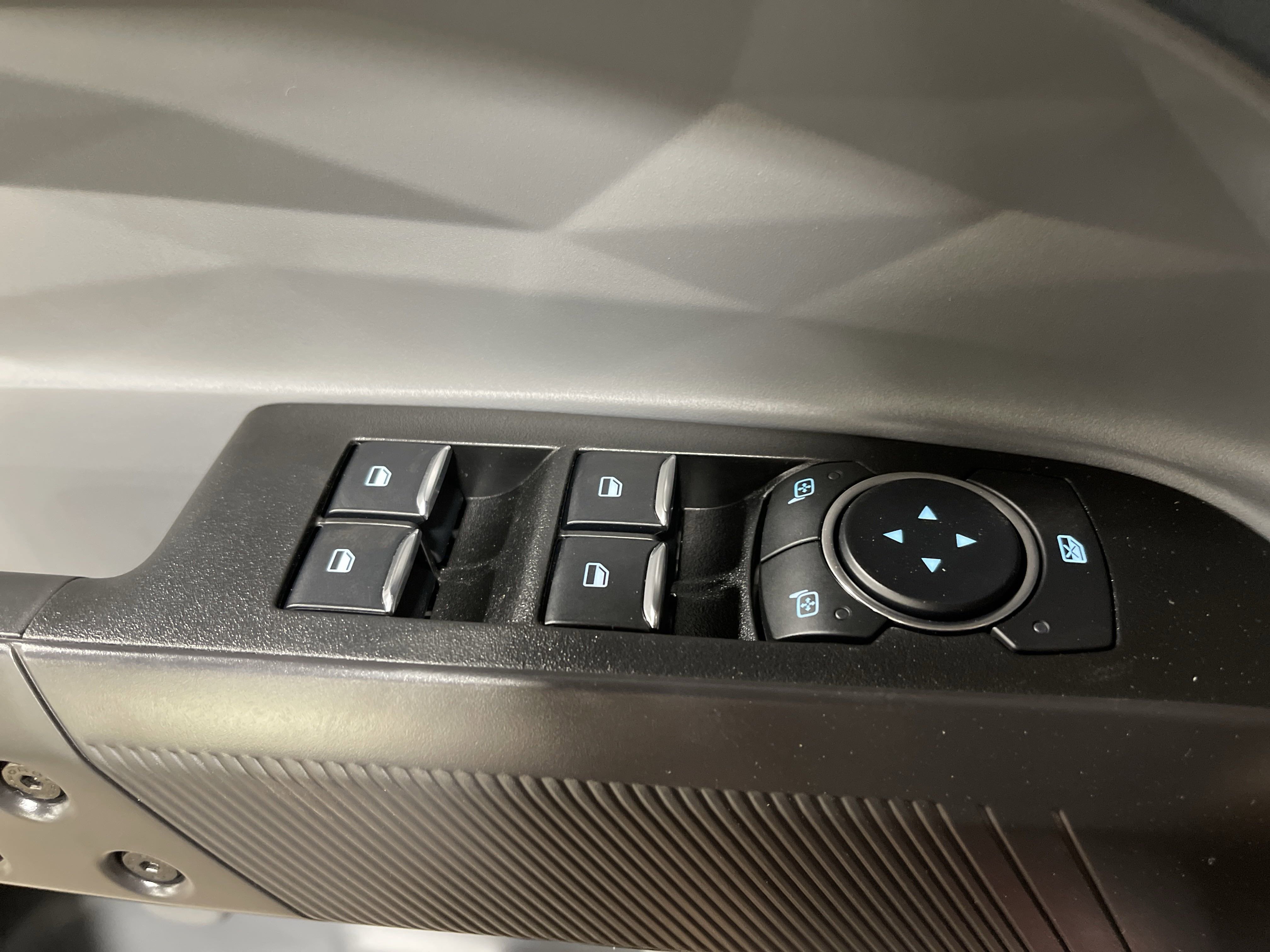 New 2025 Ford Maverick XLT w/ XLT Luxury Package image 12