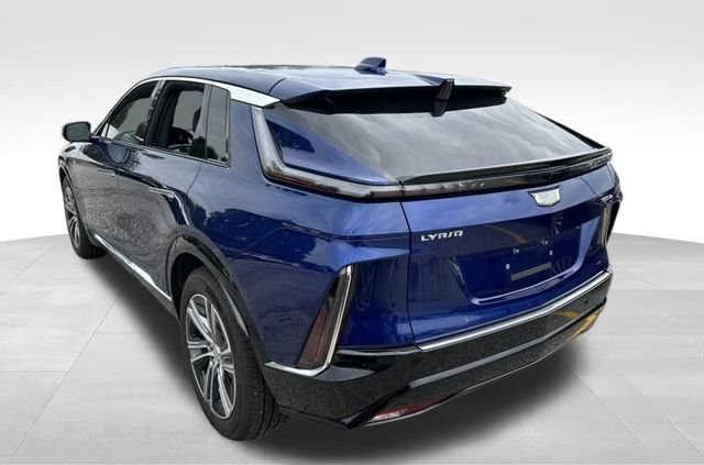 Used 2024 Cadillac Lyriq Luxury w/ LPO, Floor Liner Package AWD/4WD image 4