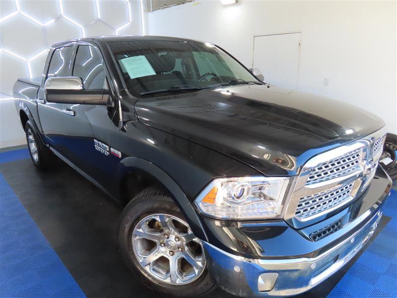 Used 2017 RAM 1500 Laramie w/ Convenience Group image 5