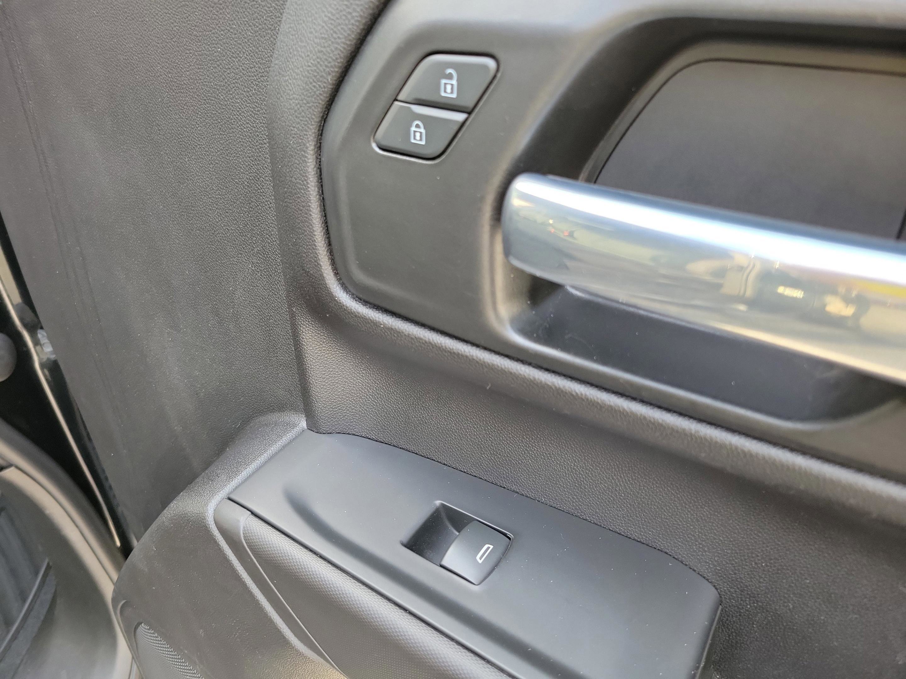 Used 2021 Chevrolet Silverado 1500 Custom image 33