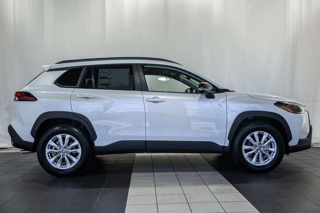 New 2026 Toyota Corolla Cross LE image 3