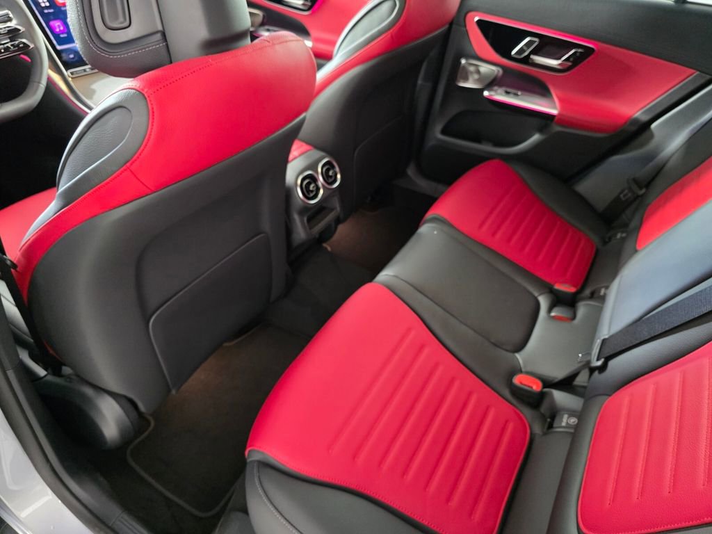 New 2026 Mercedes-Benz GLC 300 4MATIC image 12