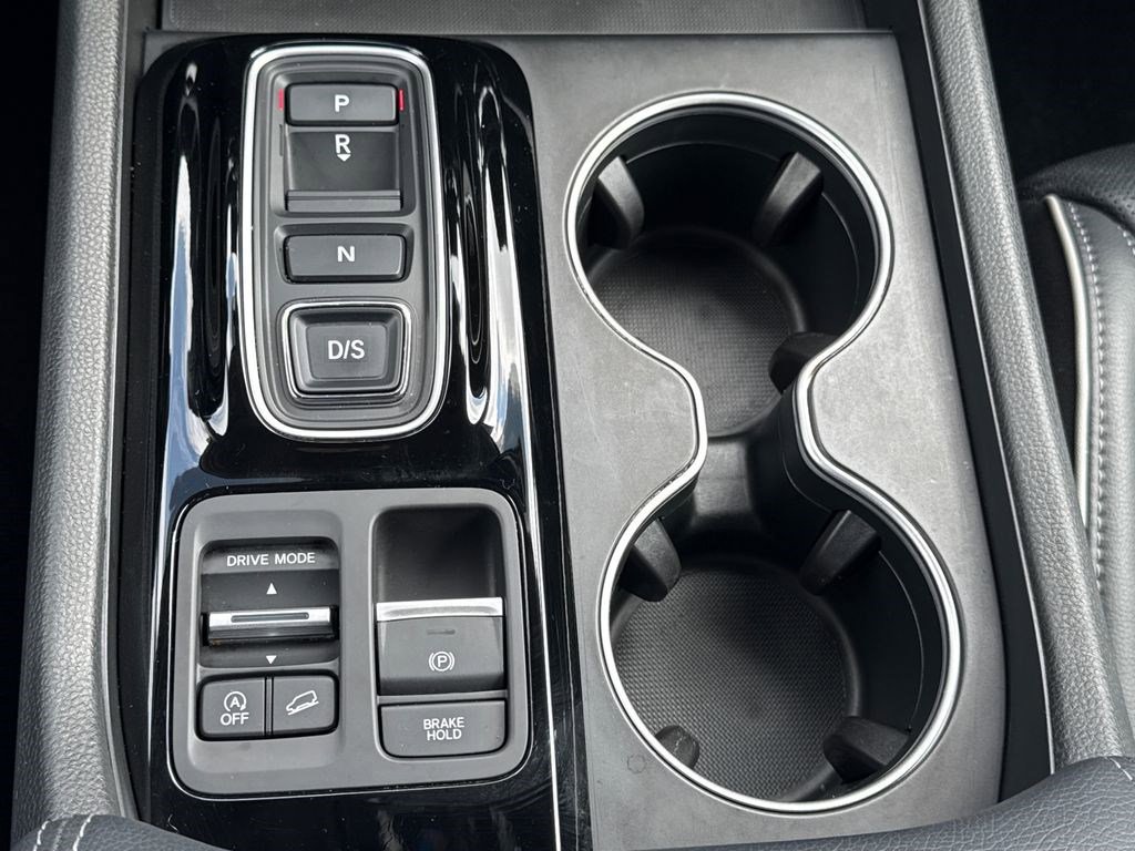 Certified 2023 Honda Pilot Elite image 35