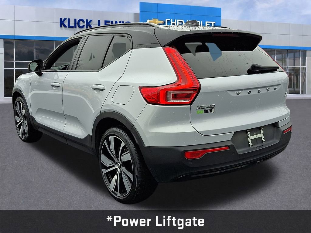 Used 2022 Volvo XC40 P8 Recharge Ultimate image 5