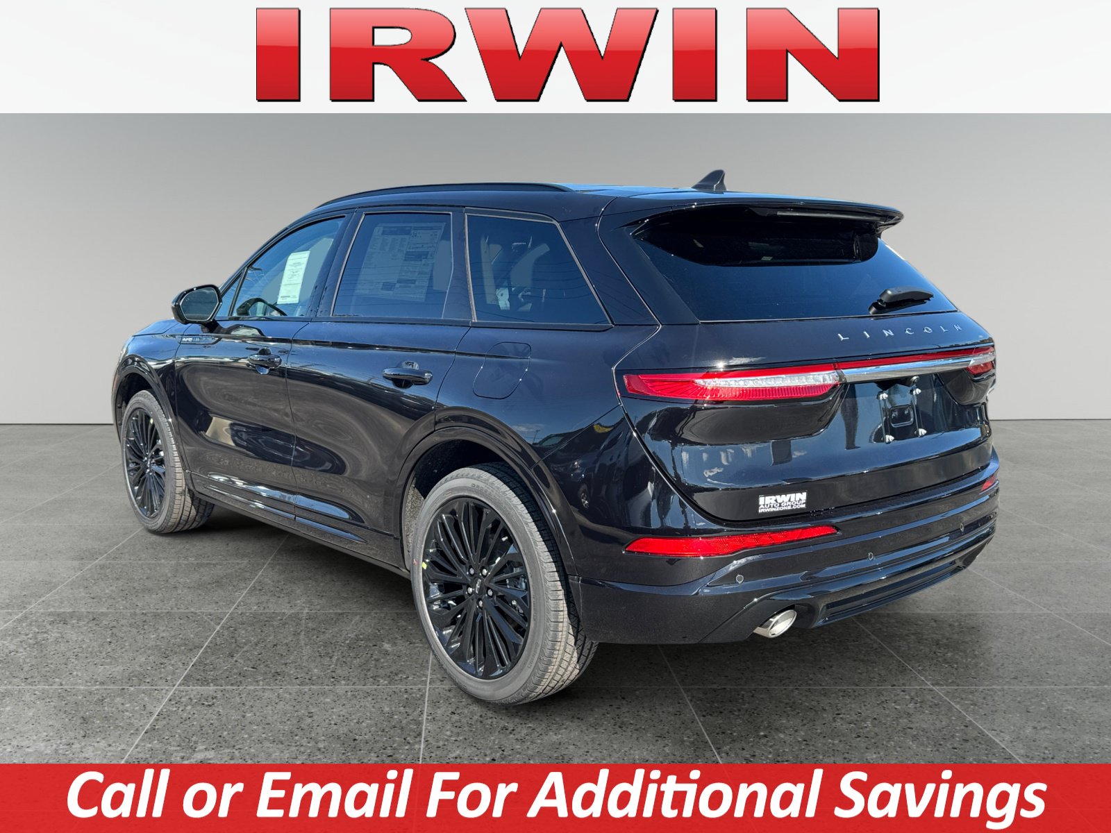 New 2026 Lincoln Corsair Reserve w/ Jet Appearance Package AWD/4WD image 3