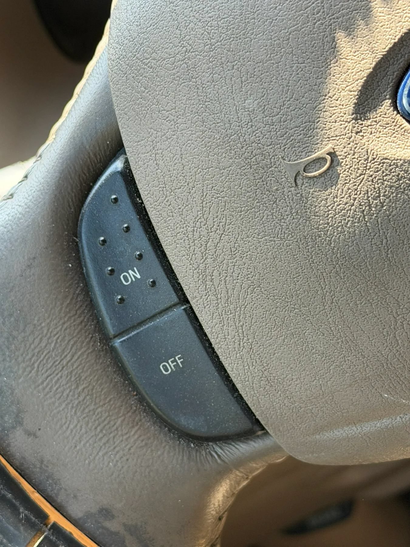 Used 2003 Ford F150 Lariat RWD image 18