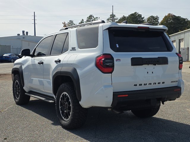 Used 2025 Toyota 4Runner TRD Off-Road Premium AWD/4WD image 3