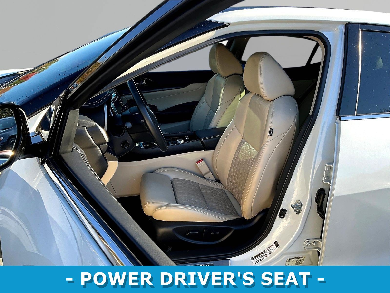 Used 2019 Nissan Maxima Platinum w/ Illumination Package FWD image 21