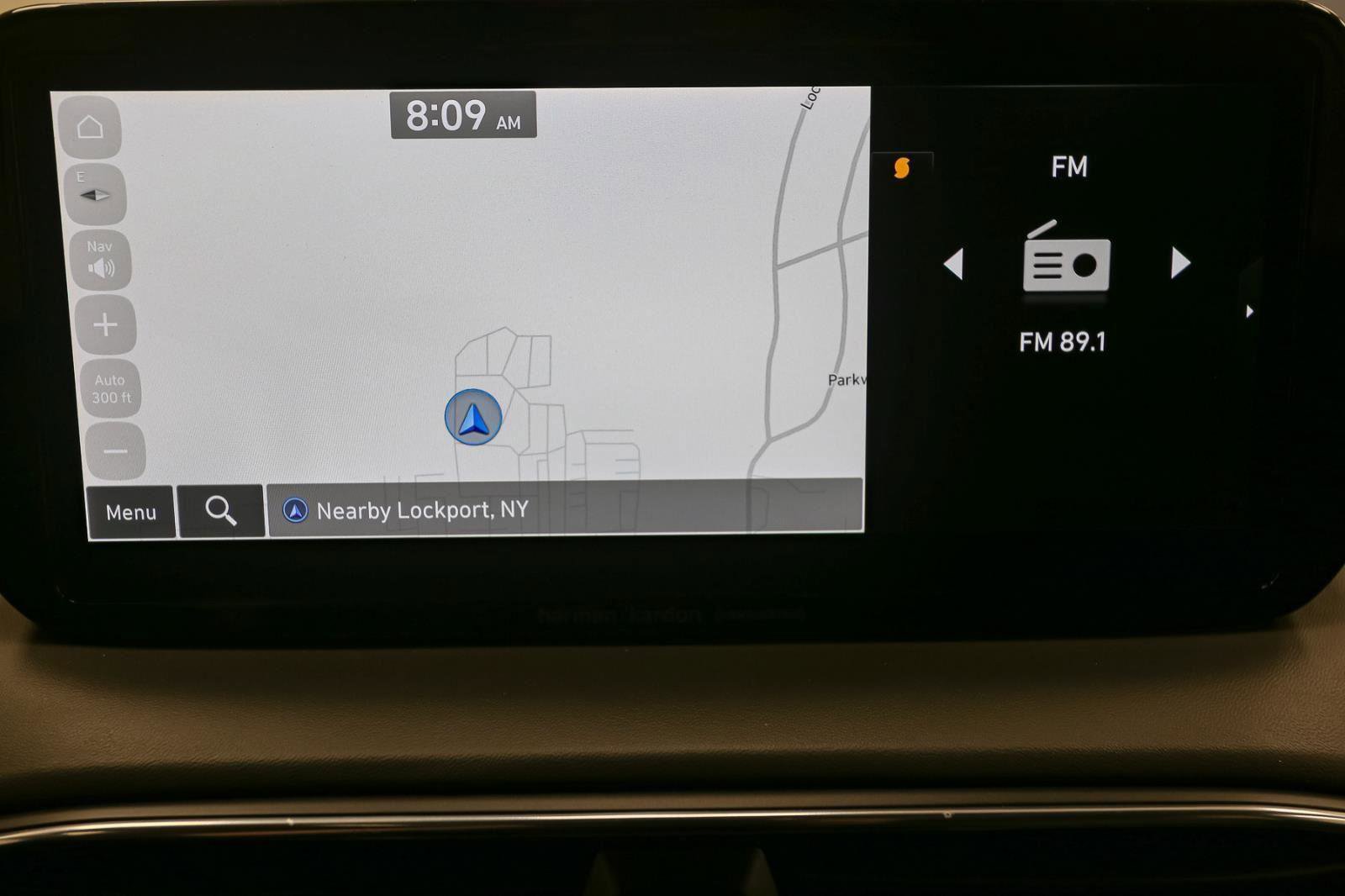 Used 2023 Hyundai Santa Fe Limited image 29