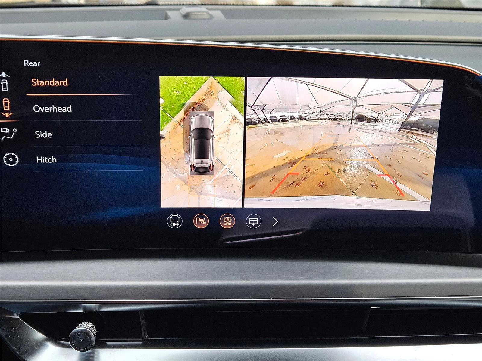 New 2026 Cadillac Lyriq Luxury w/ LPO, Floor Liner Package AWD/4WD image 16