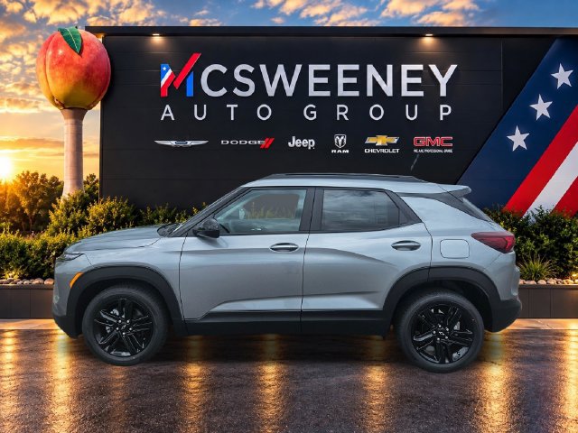 New 2026 Chevrolet TrailBlazer LT w/ Midnight Edition FWD image 2
