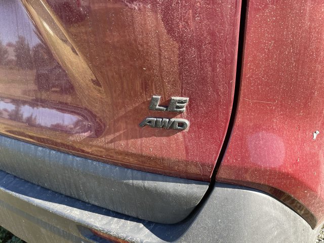 Used 2019 Toyota RAV4 LE w/ All Weather Liner Package AWD/4WD image 6