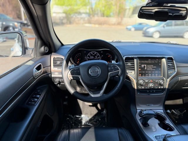 Used 2015 Jeep Grand Cherokee Limited w/ Trailer Tow Group IV image 21