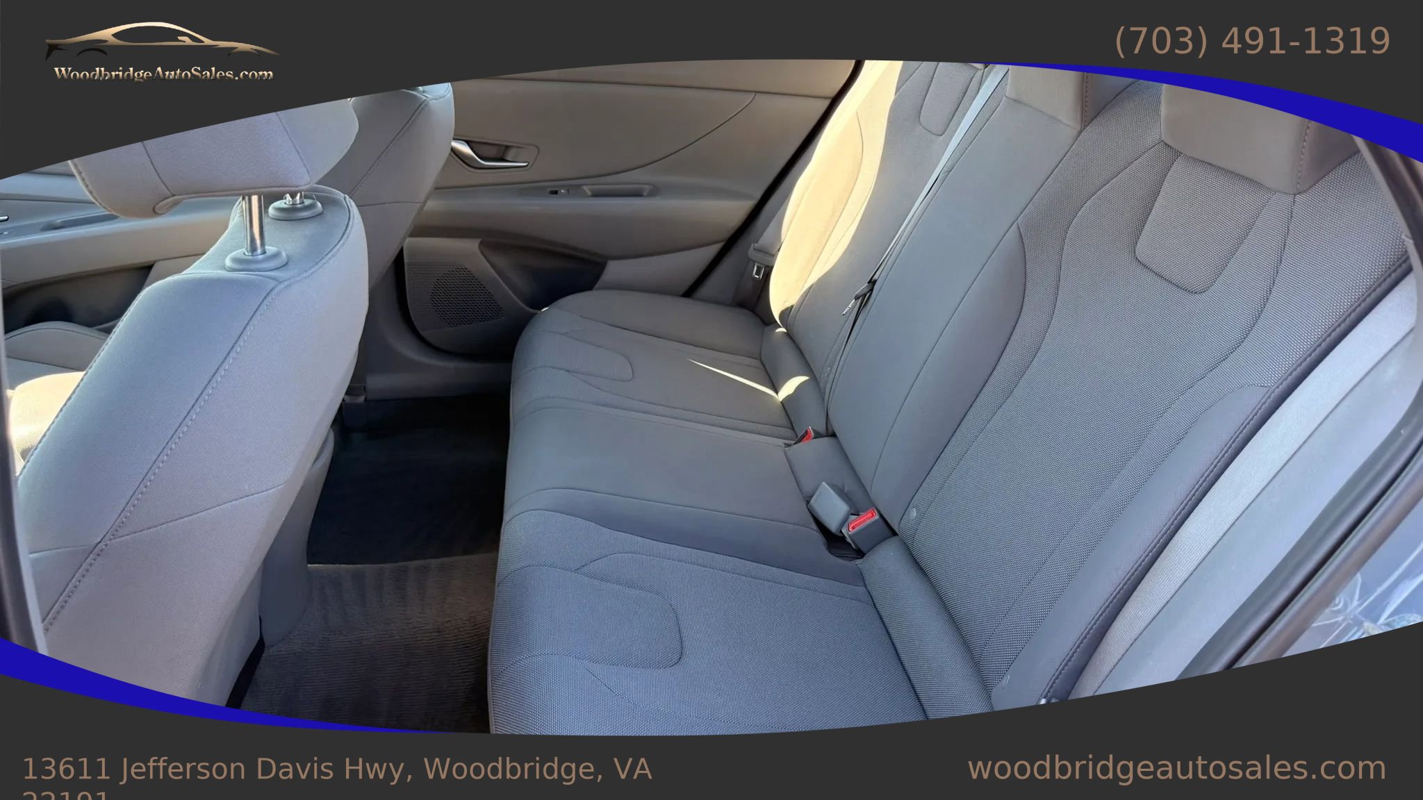 Used 2022 Hyundai Elantra SE w/ Cargo Package image 12