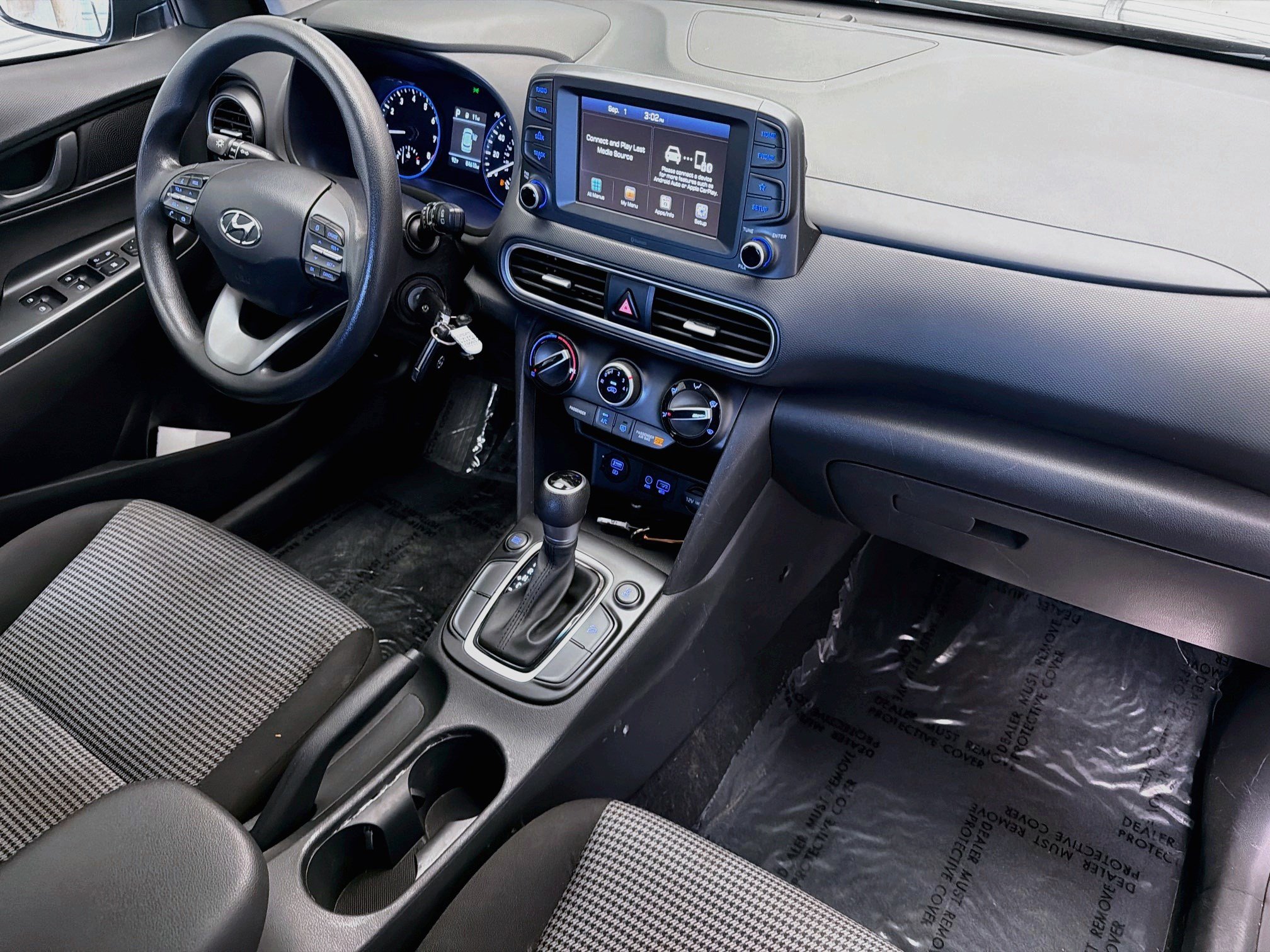 Used 2019 Hyundai Kona SE AWD/4WD image 12
