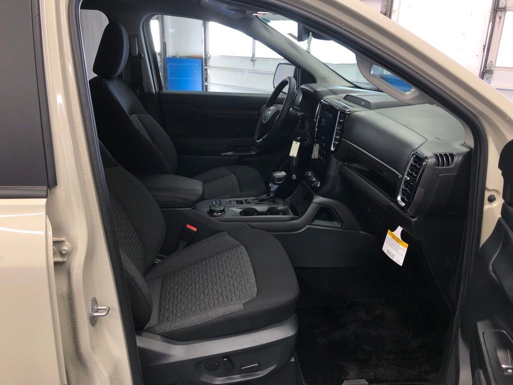 New 2025 Ford Ranger XLT w/ Equipment Group 301A High AWD/4WD image 23