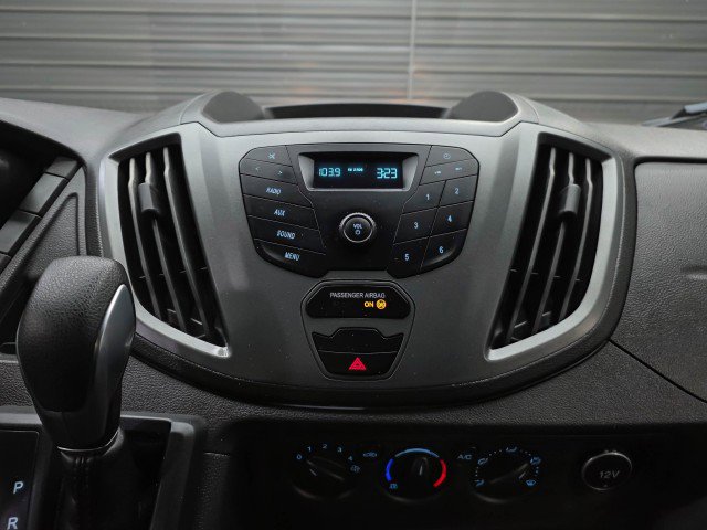 Used 2018 Ford Transit 250 130 Low Roof w/ Exterior Upgrade Package RWD image 21