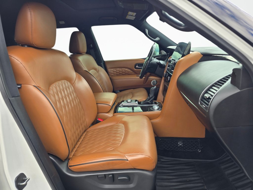 Used 2024 INFINITI QX80 Sensory w/ Cargo Package AWD/4WD image 30