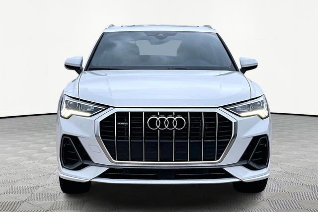 Used 2025 Audi Q3 2.0T Premium Plus w/ Premium Plus Package image 3