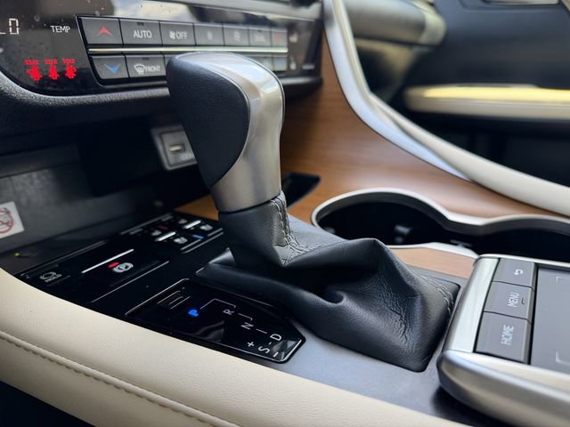 Used 2022 Lexus RX 450h AWD w/ Premium Package image 19