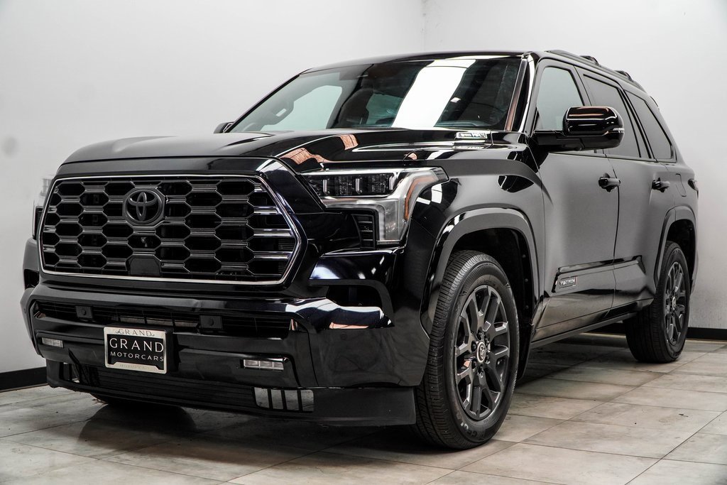 Used 2024 Toyota Sequoia Platinum image 8