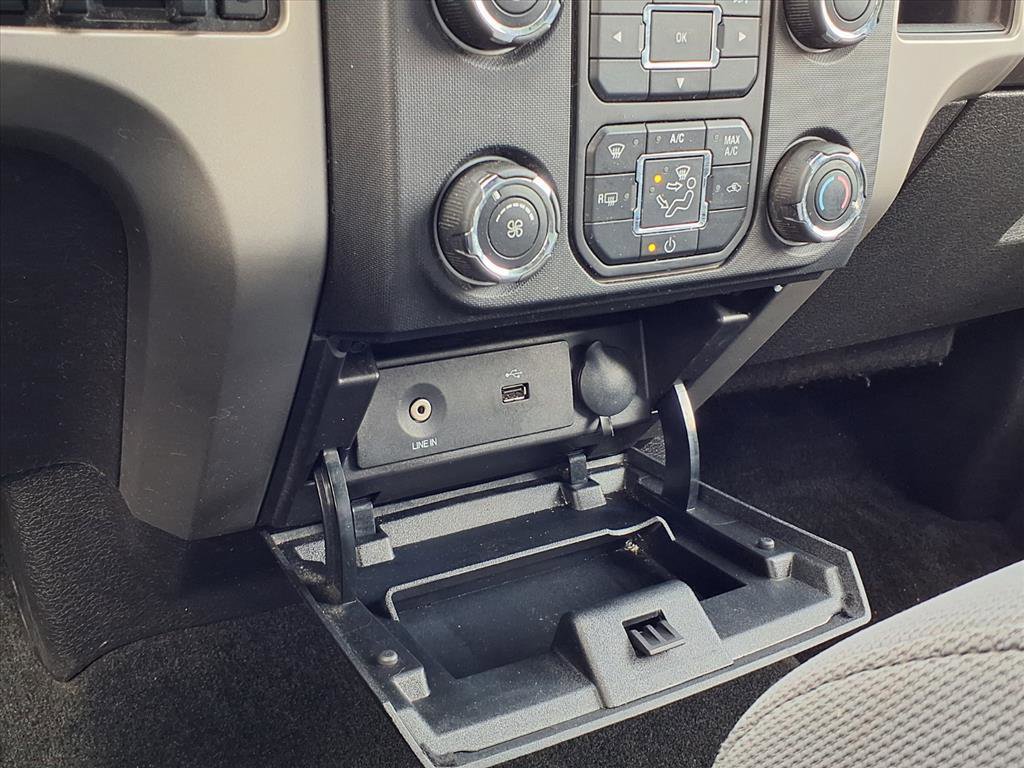 Used 2013 Ford F150 XLT w/ Luxury Equipment Group image 13