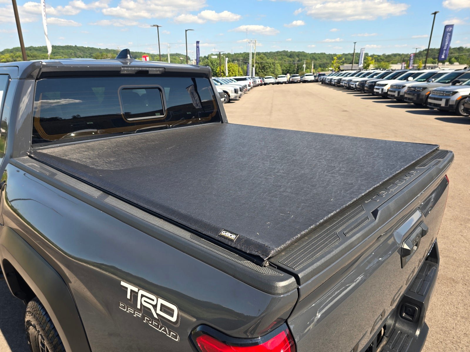 Used 2026 Toyota Tacoma TRD Off-Road w/ TRD Off Road Upgrade Package AWD/4WD image 11