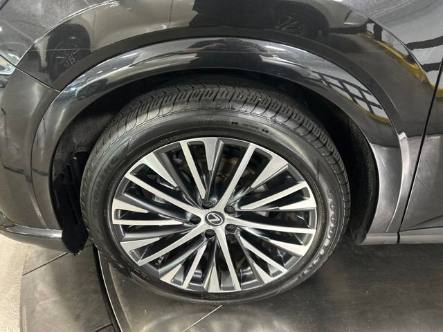 Used 2025 Lexus RX 350 w/ Convenience Package AWD/4WD image 31
