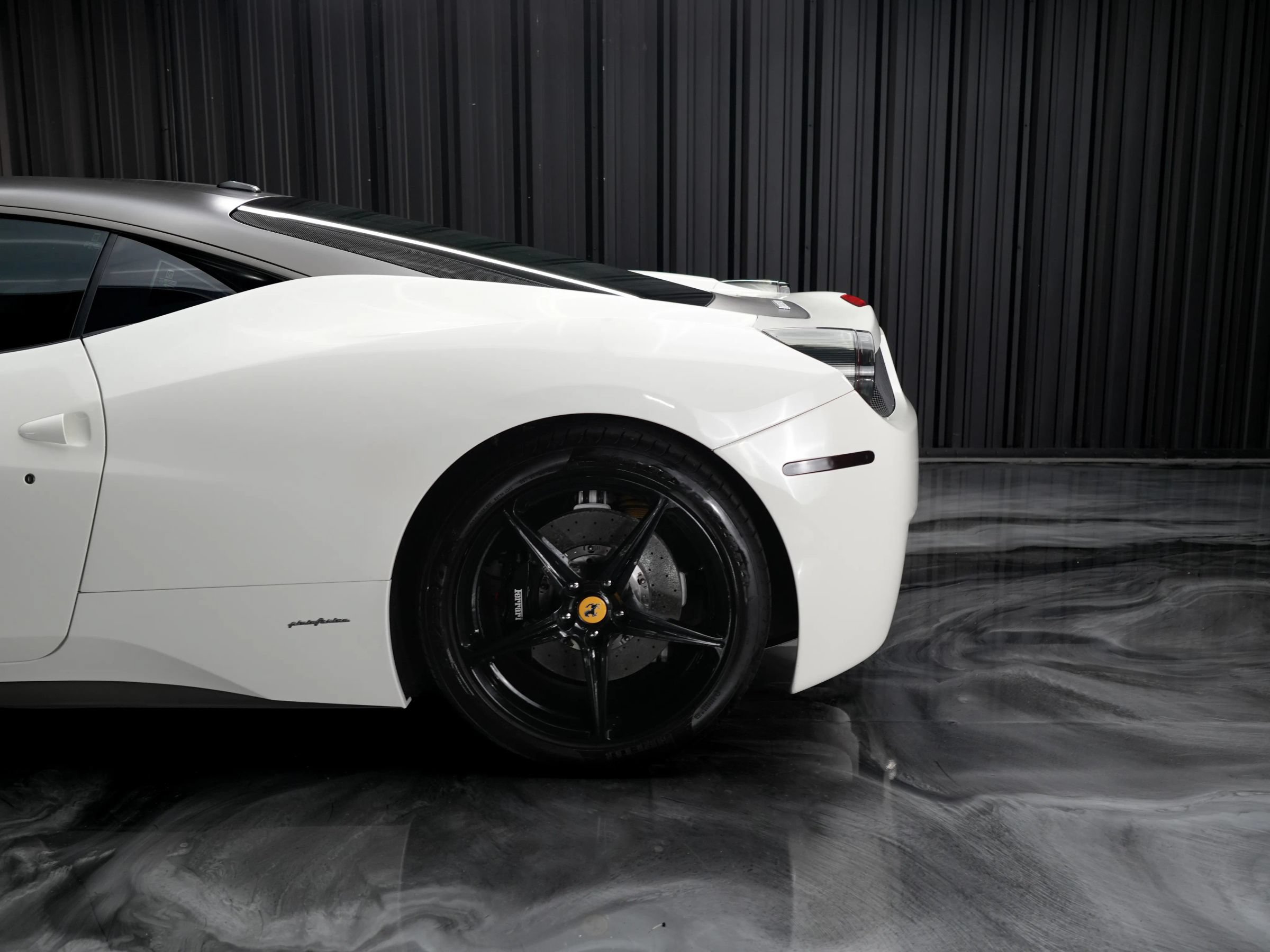 Used 2010 Ferrari 458 Italia Coupe RWD image 8