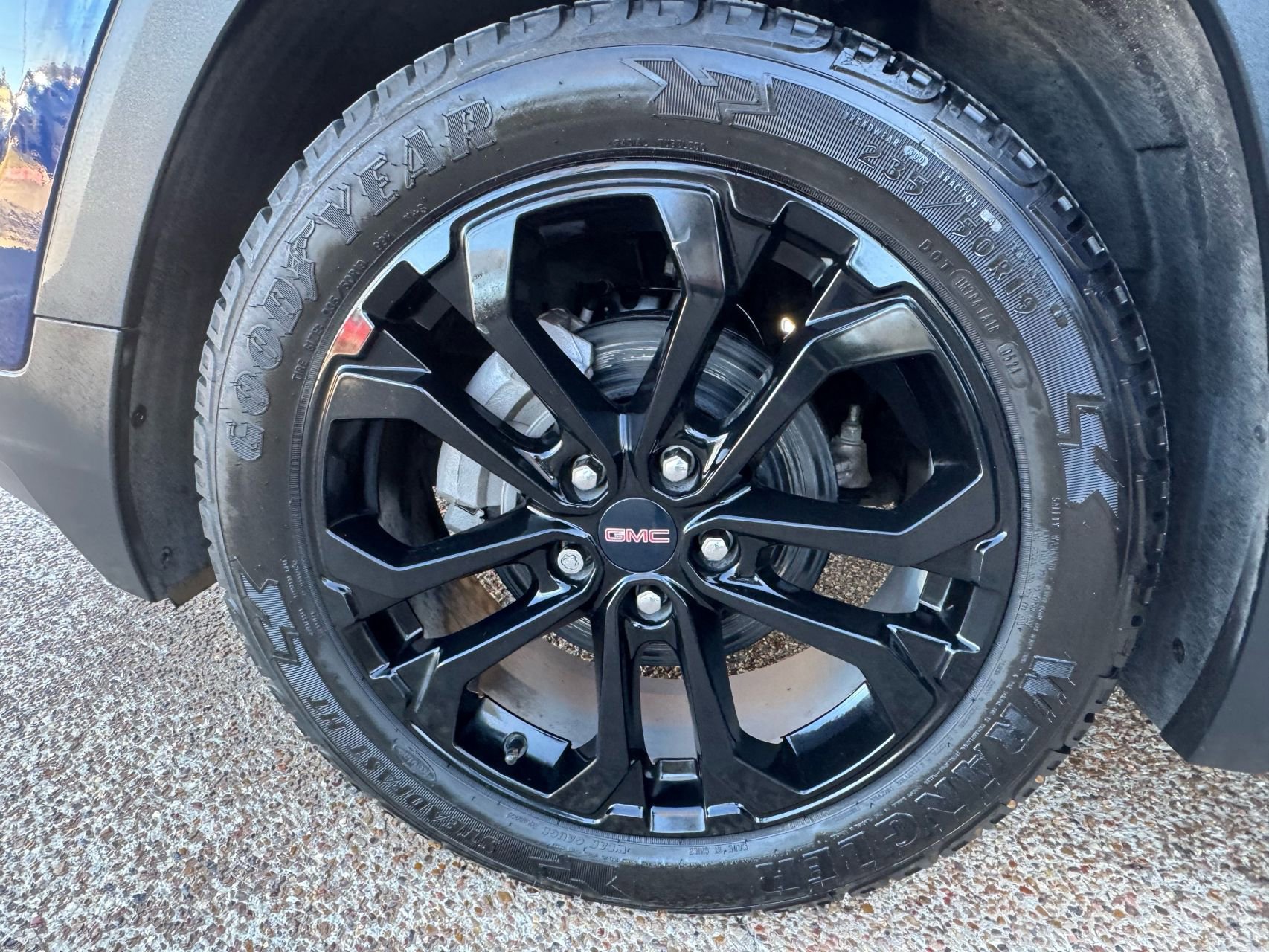 Used 2022 GMC Terrain SLT w/ Infotainment Package II FWD image 38