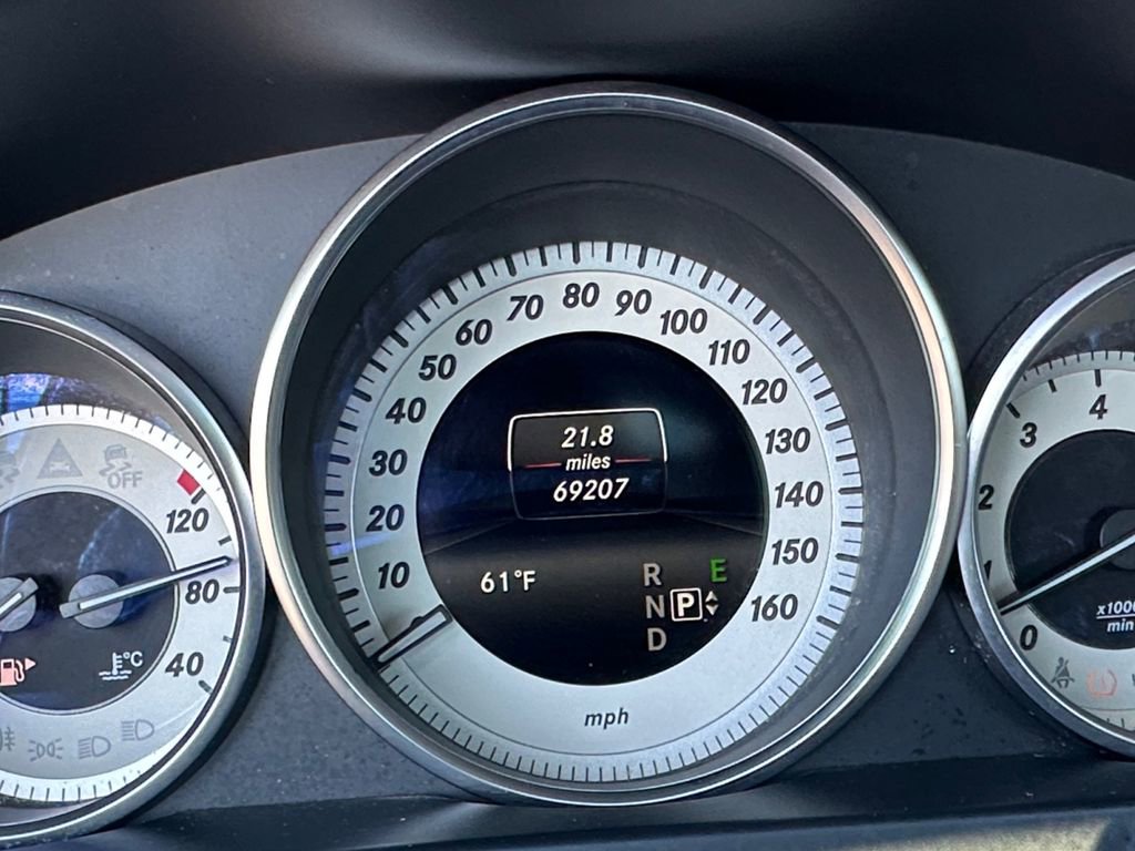 Used 2017 Mercedes-Benz E 400 Coupe image 19