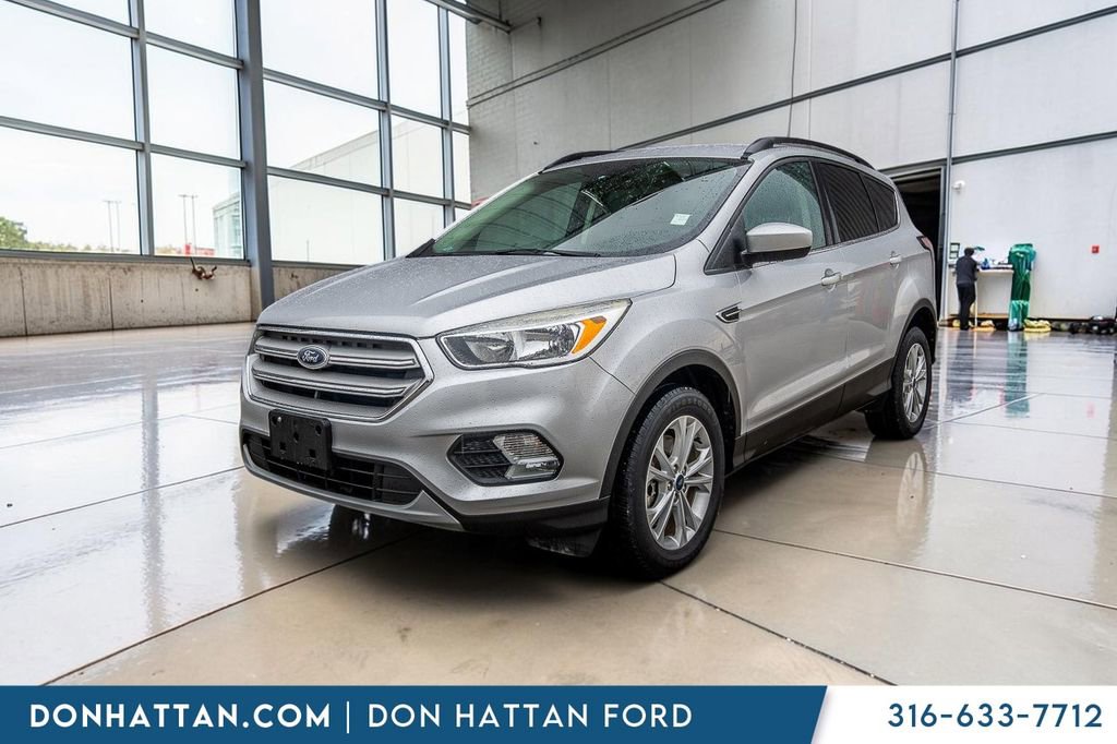 Used 2018 Ford Escape SE image 21