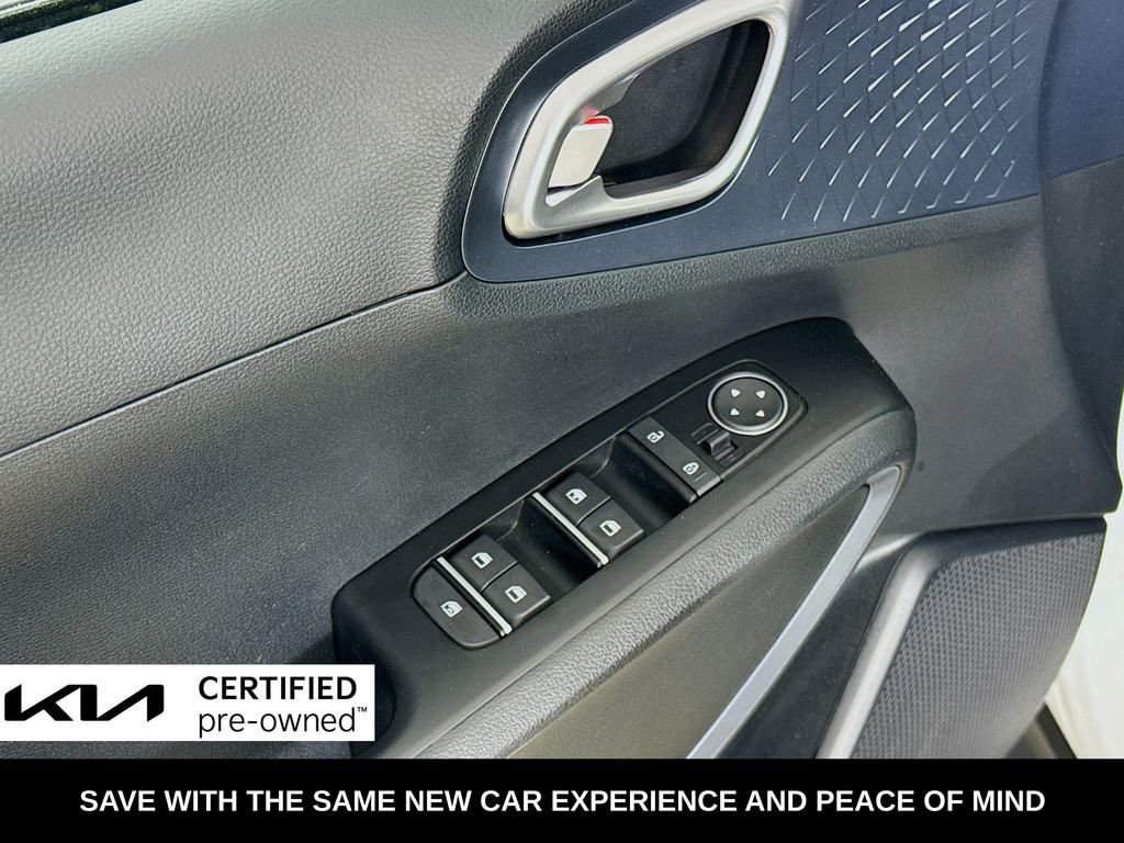 Certified 2025 Kia Soul EX image 22