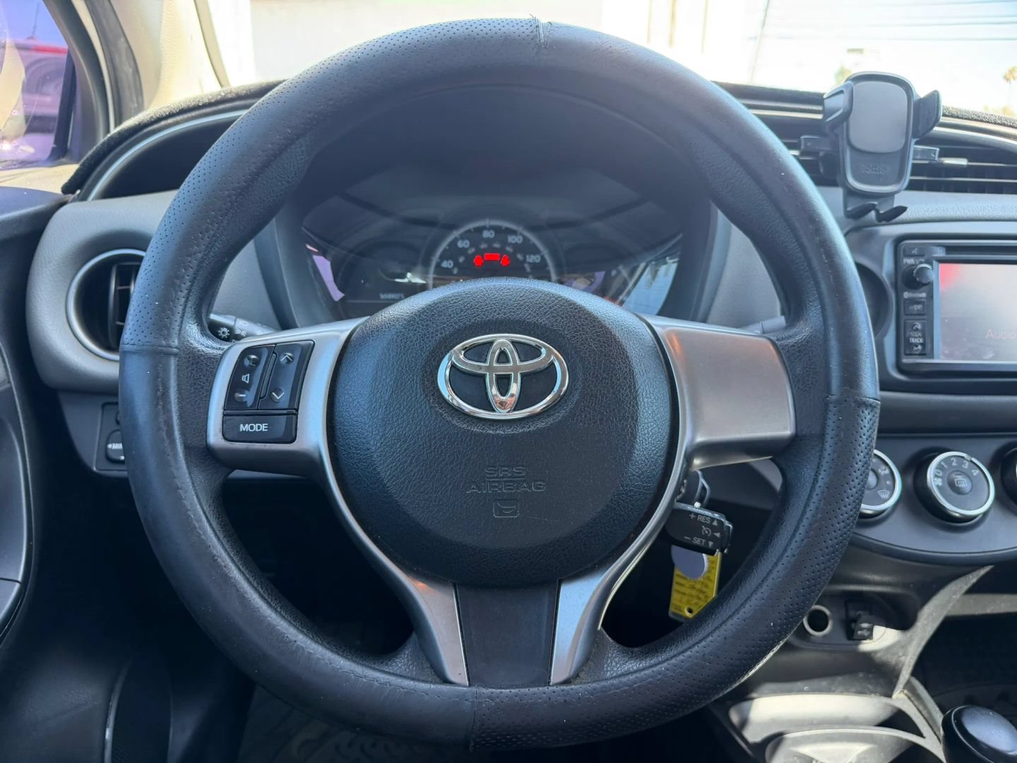 Used 2015 Toyota Yaris LE FWD image 20