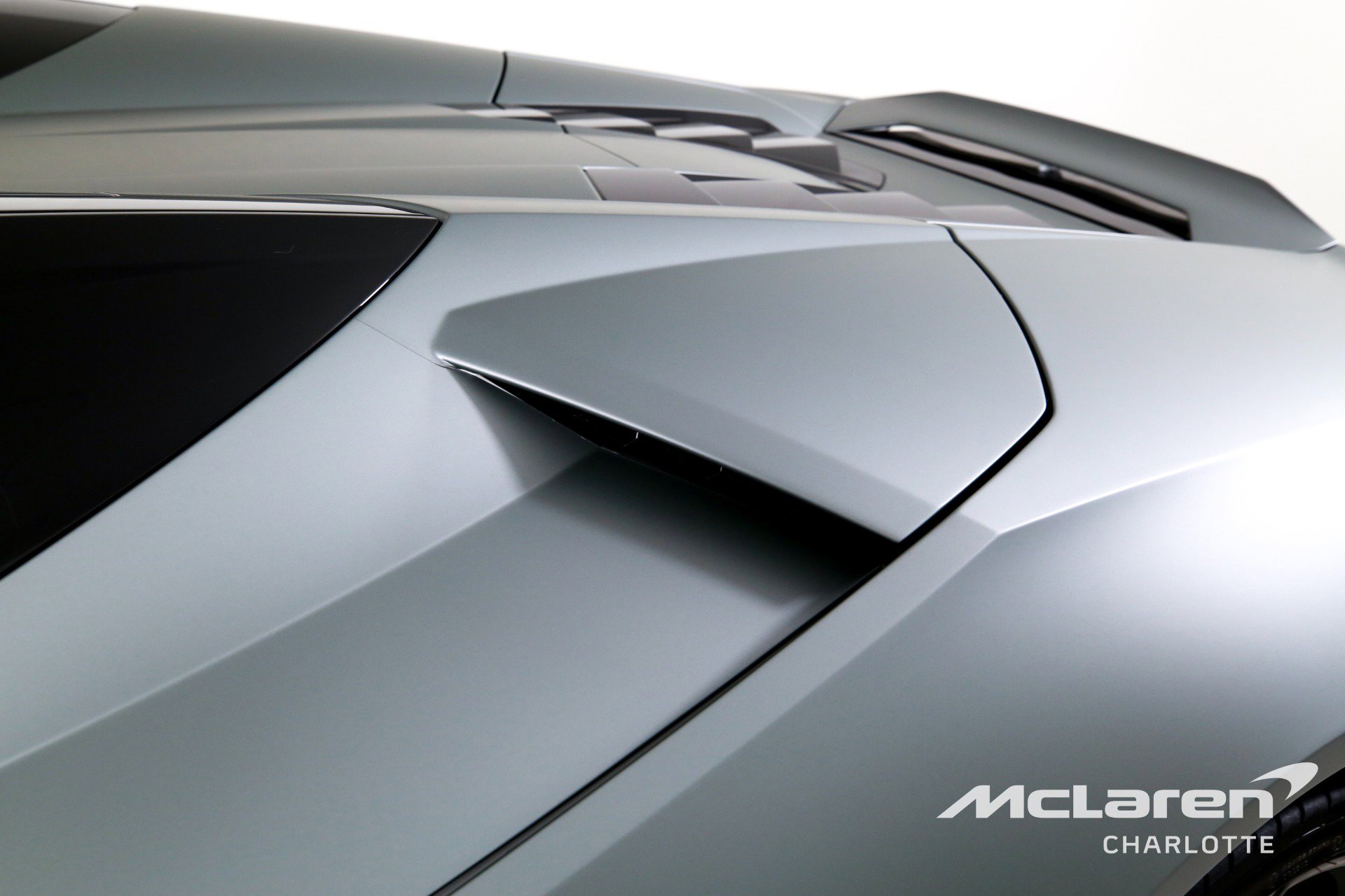 Used 2021 Lamborghini Huracan EVO image 33