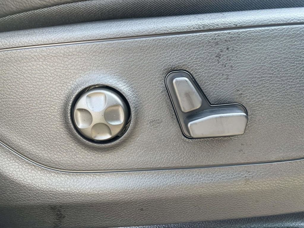 New 2026 RAM 1500 RHO w/ RHO Level 1 Equipment Group image 16