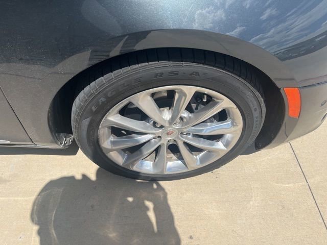 Used 2014 Cadillac XTS Luxury image 20