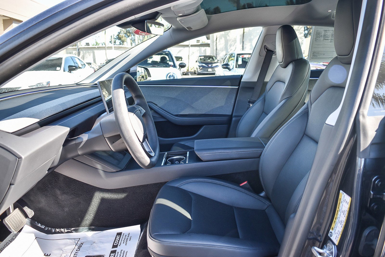 Used 2025 Tesla Model 3 Long Range image 15