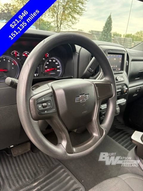 Used 2020 Chevrolet Silverado 1500 Custom Trail Boss w/ Custom Convenience Package AWD/4WD image 18