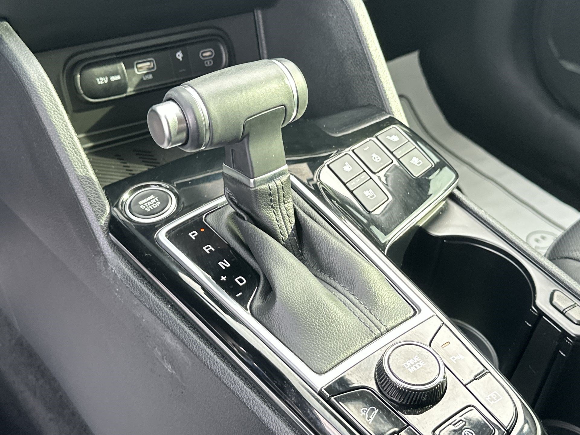 Certified 2025 Kia Sportage SX FWD image 19