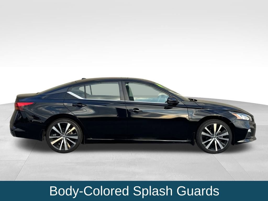 Used 2020 Nissan Altima 2.0 SR image 3
